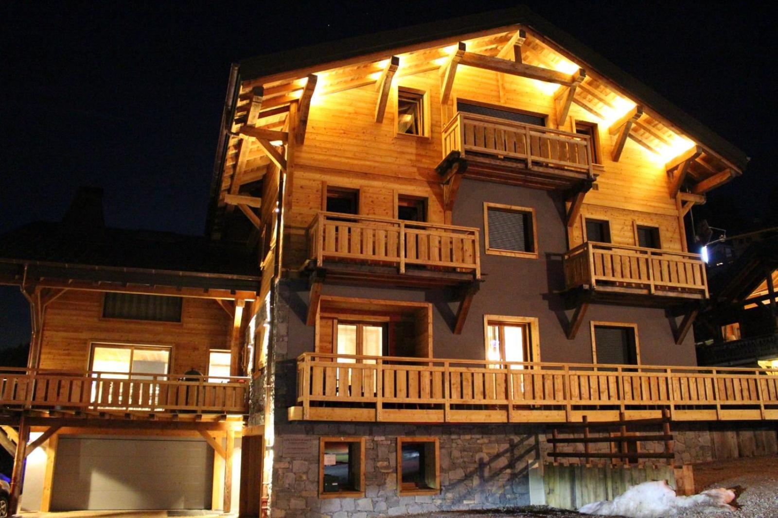 Chalet Charming B And B レ・ジェ エクステリア 写真
